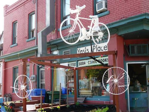 Memorial Bike by Jordan Lyndel