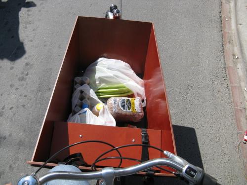 Riding bakfiets with groceries 