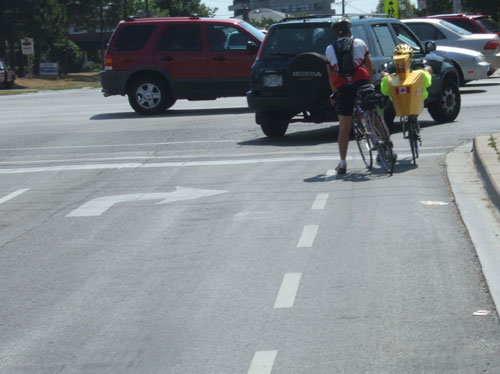Sentinel Avenue bike lane